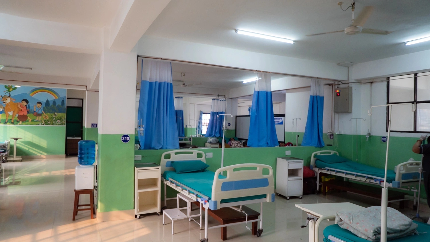 General Ward - Image 1